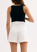 Elegant high-waisted shorts