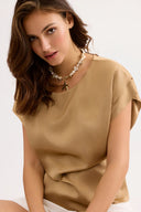 Flowing short-sleeved shirt