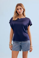 Flowing short-sleeved shirt