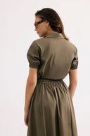 Fitted short-sleeve shirt