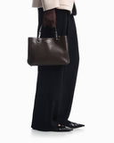 Shopping bag in soft leather
