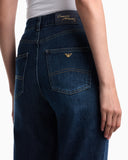 Five-pocket rigid denim jeans with a vintage look
