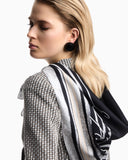 Pure silk foulard with a frame print