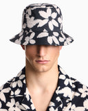 Reversible cloche hat with the flower eagle pattern