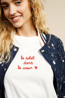 Short-sleeved t-shirt with embroidered wording